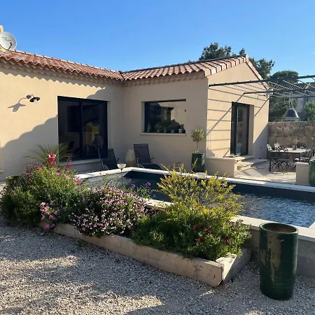 Studio Dans Les Alpilles Fontvieille