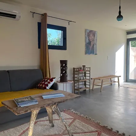 Studio Dans Les Alpilles * Fontvieille